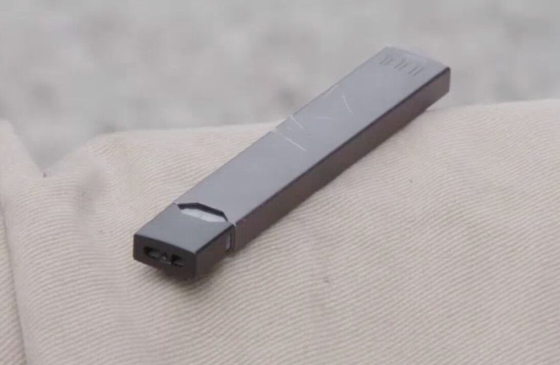 juul device serial number HOW TO SPOT A ORIGINAL JUUL AND FAKE JUUL PODS