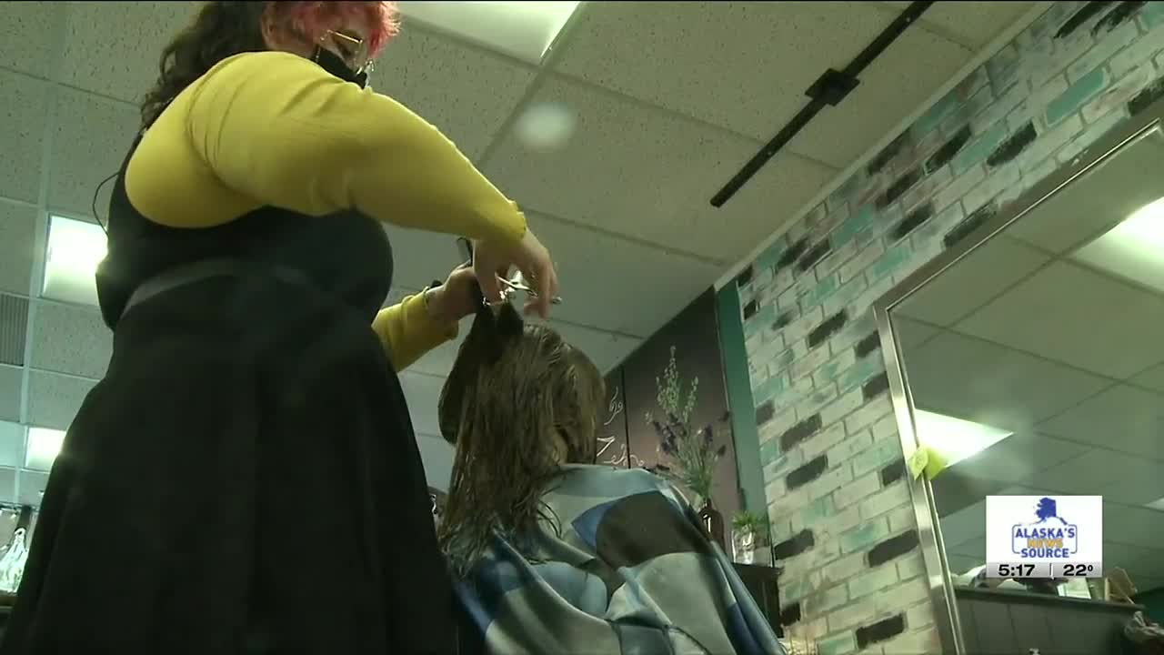 Hair salon says own COVID-19 protocols are bringing in new customers