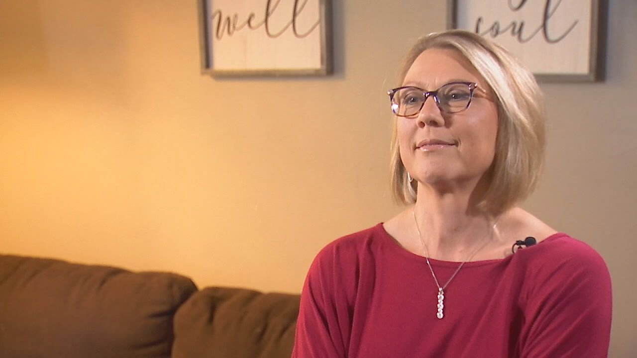 Longtime, Award-Winning WBAY Anchor Sarah Thomsen says tearful goodbye