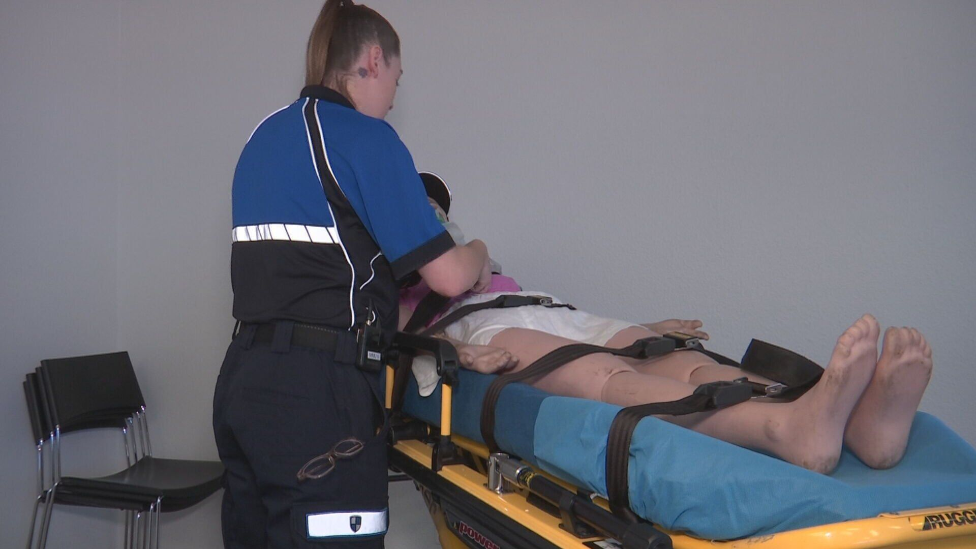 phoenix-company-will-pay-you-to-go-to-emt-school-and-cover-tuition