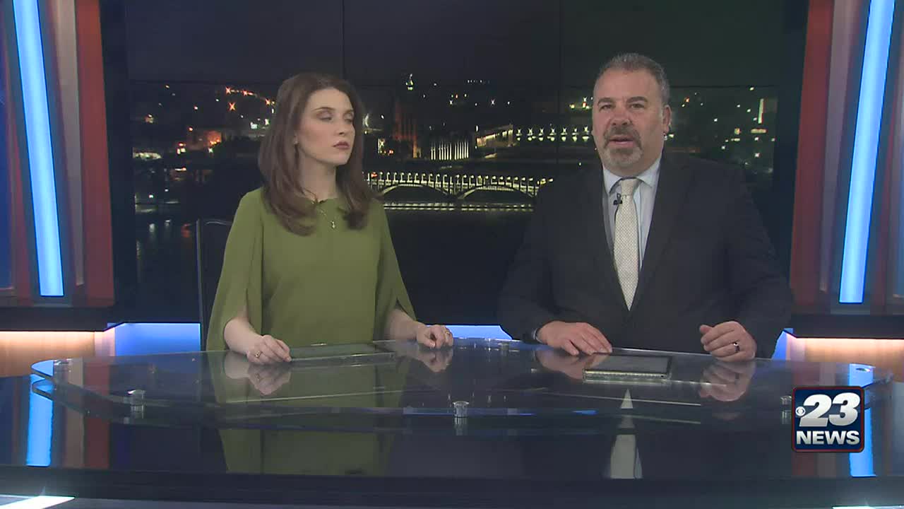 RPS seniors pledge to teach in Rockford after graduation