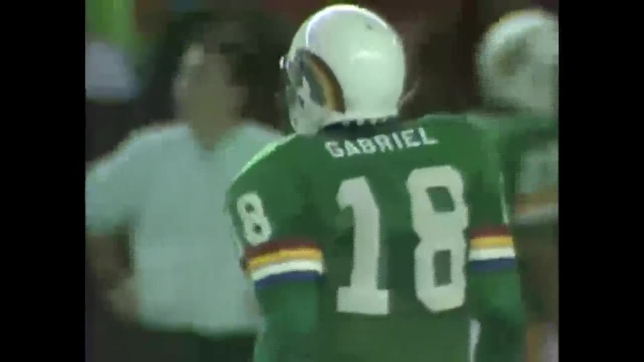 byu hawaii football 1989 helmets University of Hawaii (Football) vs. BYU (1989)