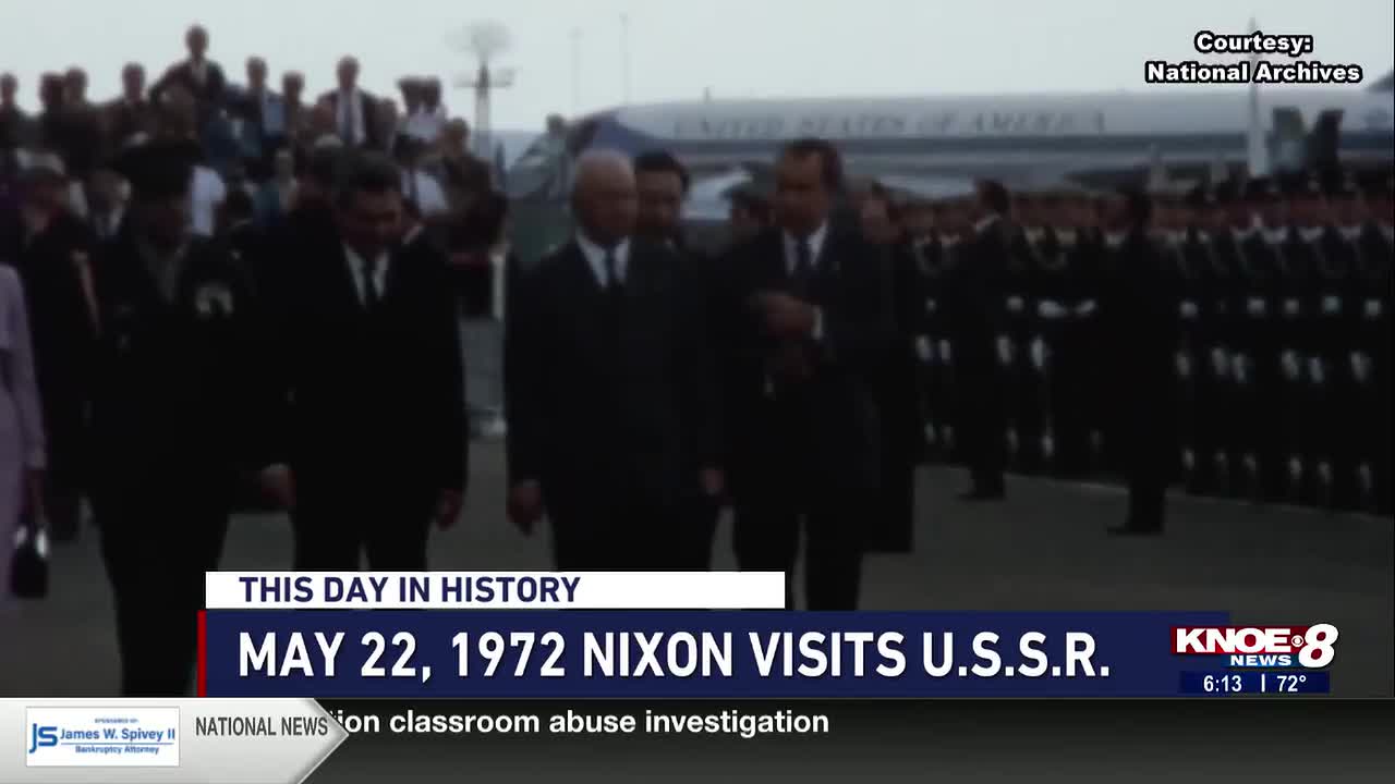 President Richard Nixon became the 1st sitting president to visit