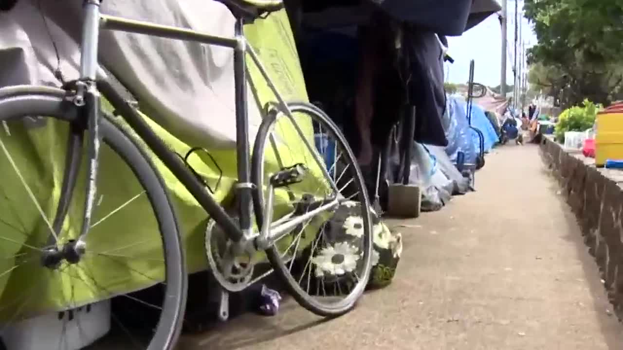 Ige Pledged To End Homelessness In Hawaii By What Happened