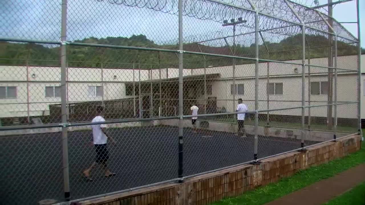 Despite overcrowding, Kauai jail considered a model for other correctional  facilities