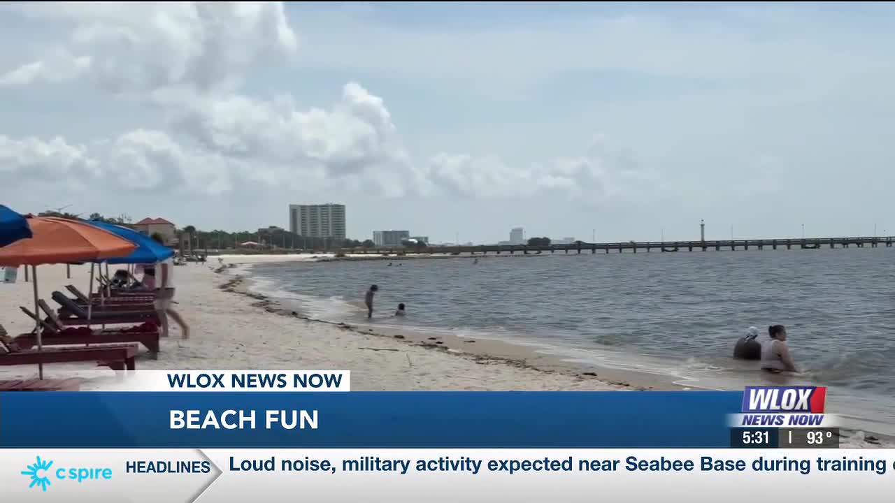 South Mississippians soak up sun at the beach
