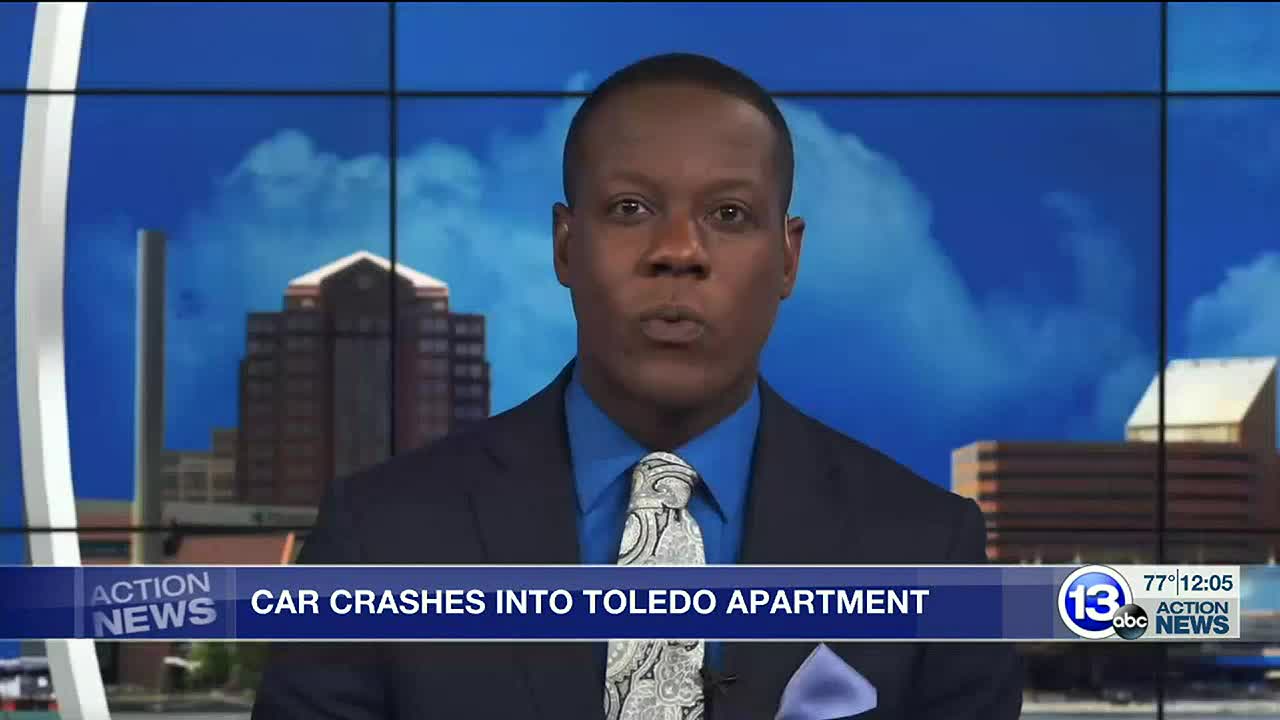 Car Crashes Into Toledo Apartment
