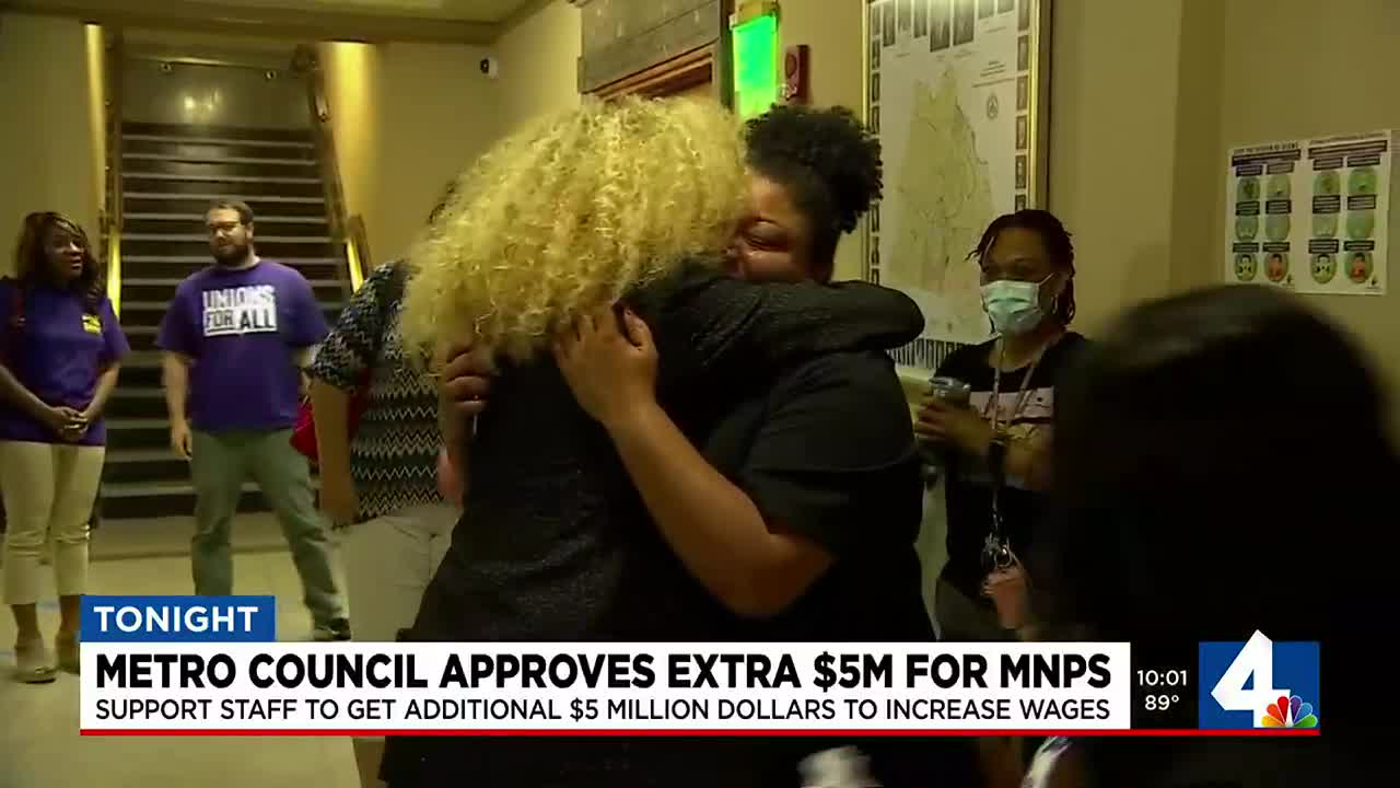 Metro Council approves budget, grants MNPS support staff raise