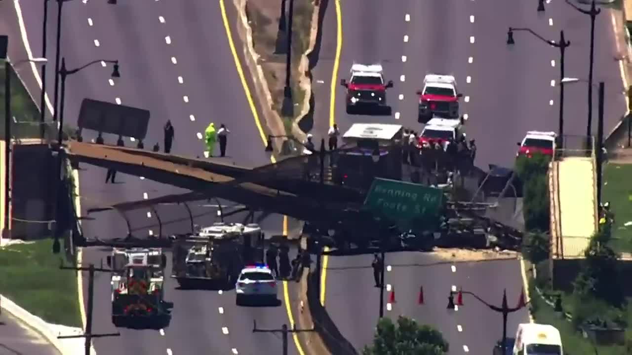 Video At Least 6 Hurt In Pedestrian Bridge Collapse In D C