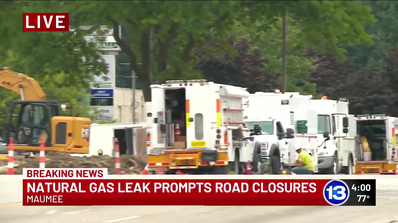 Natural gas leak in Maumee prompts road closures