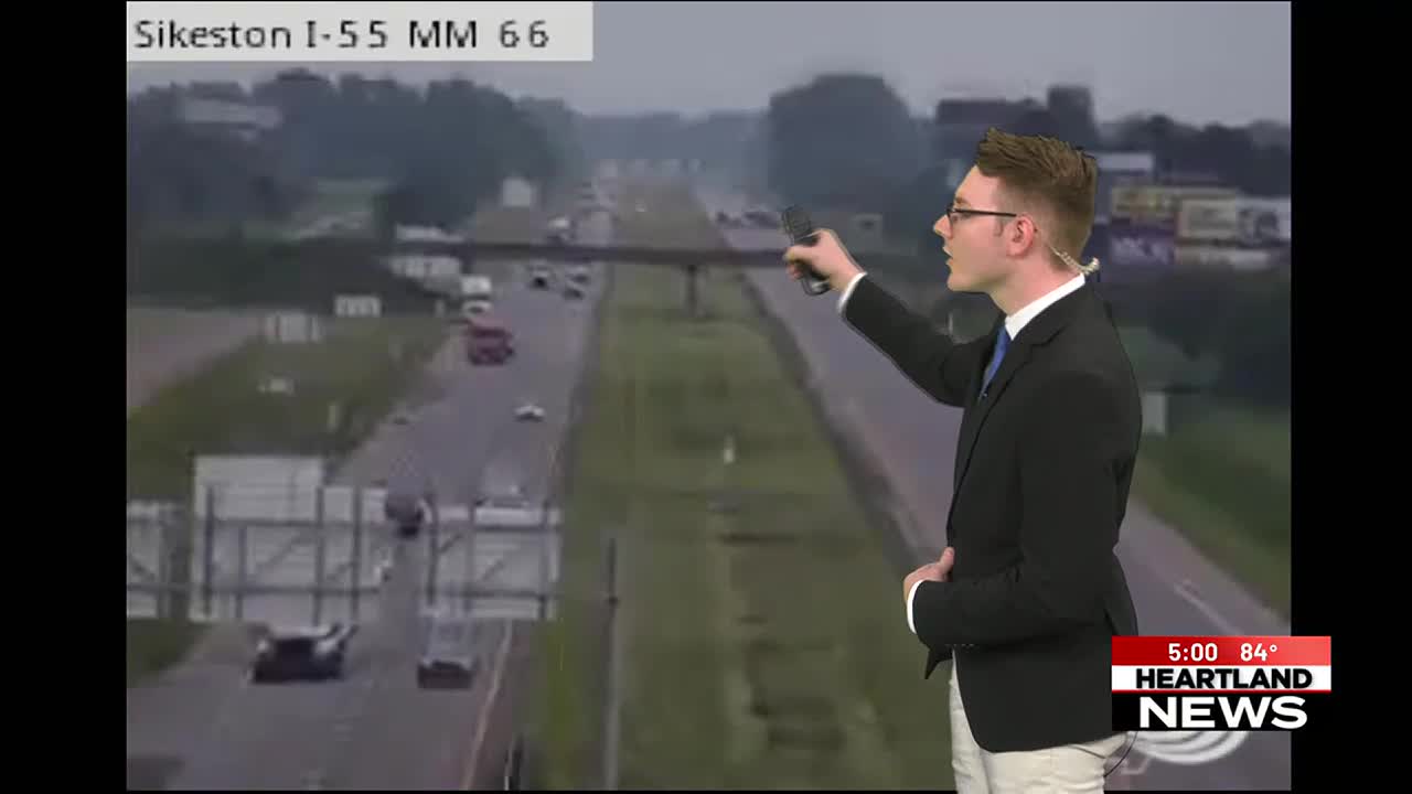 Traffic Alert: Southbound lanes of I-55 blocked near Sikeston due
