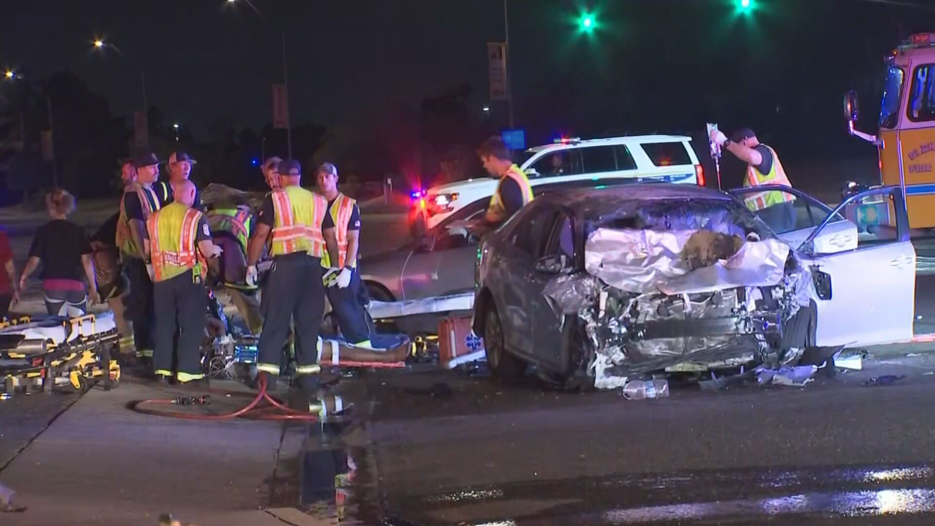 Intersection of 43rd Avenue, Thunderbird Road closed after fiery crash