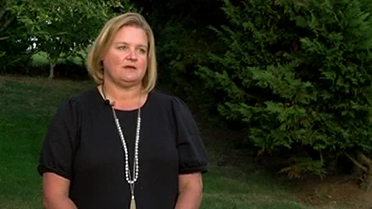 Slap in the face': N.C. DPI employees saw raises, elevated pay as teachers  wait for salary increase
