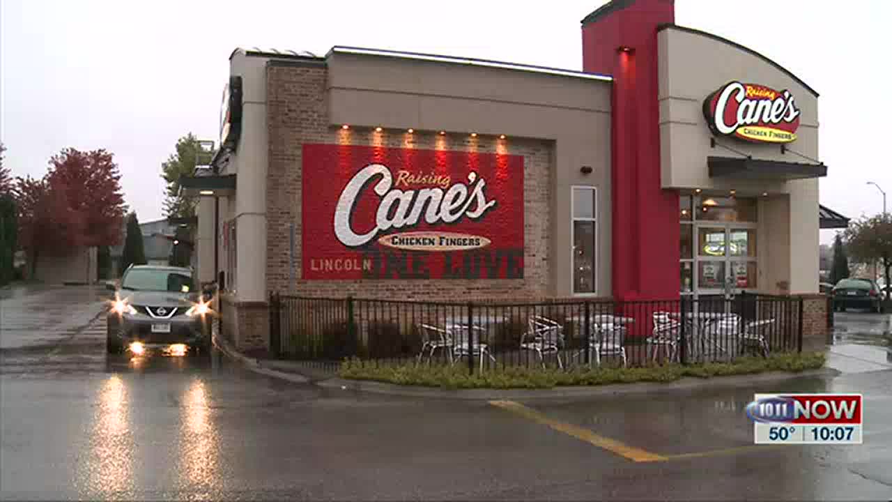 raising-cane-s-raises-starting-wages-to-12-an-hour
