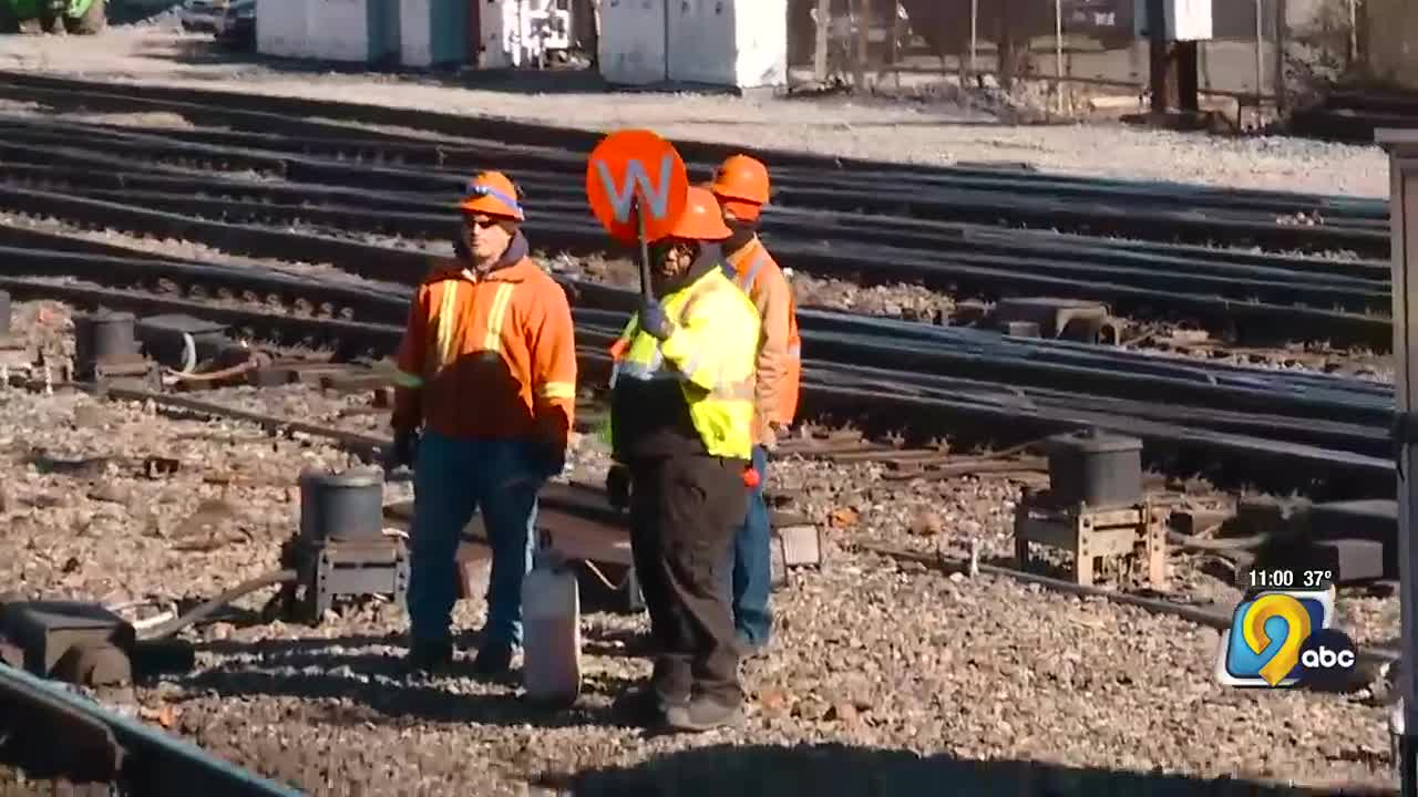 looming-rail-strike-could-cripple-us-economy