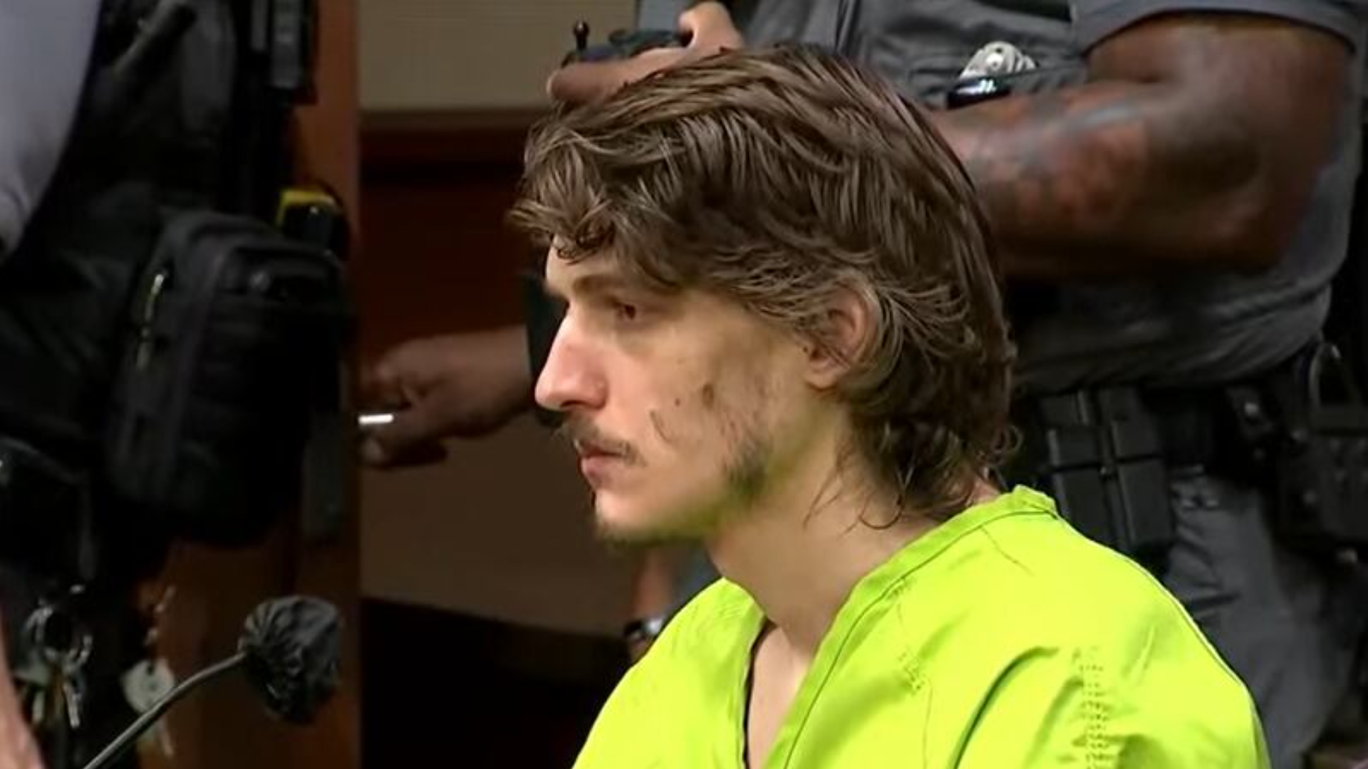 t_404b12f0aee34ea7a2832a44a664