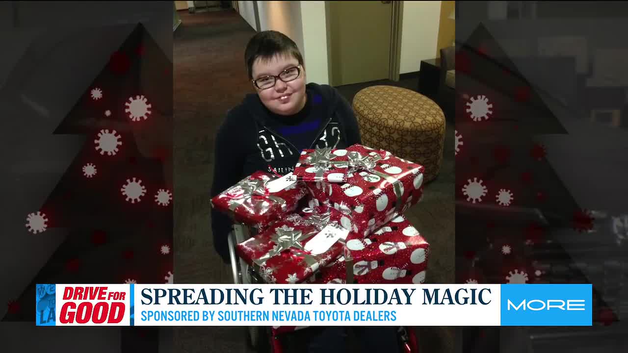 ※専用※Mrクリスマス社 Going  for the holidays 20 in. Animated Winter Wonderland Train and Carousel – Mr. Christmas