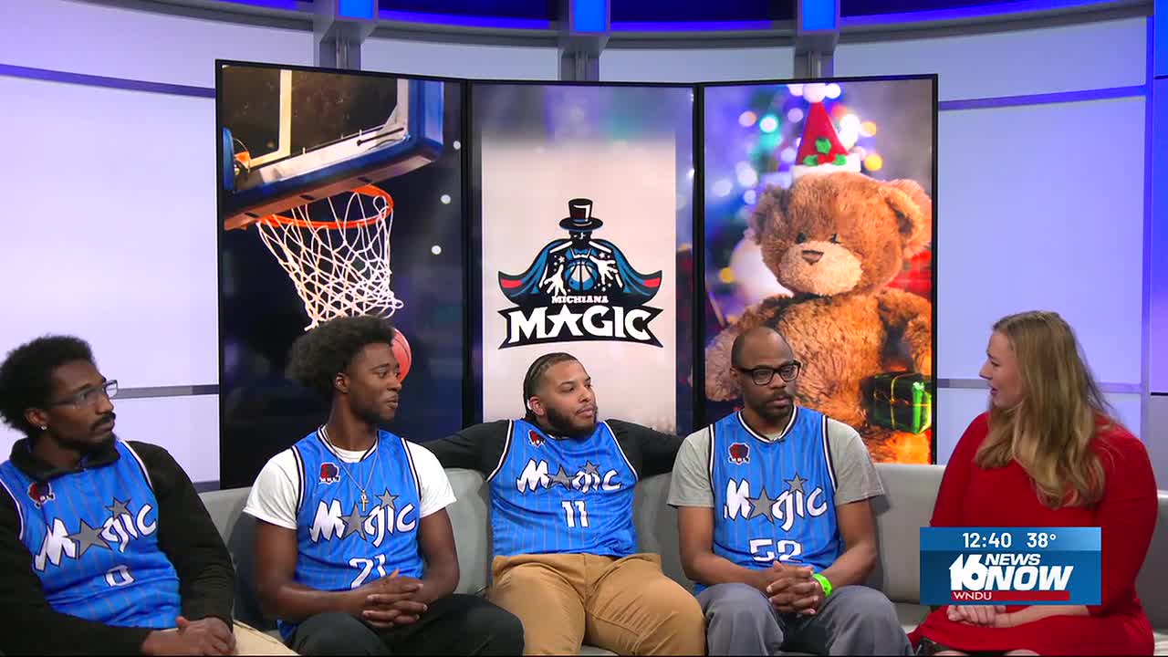 Holy Cross College offering parking, shuttle service for Zach